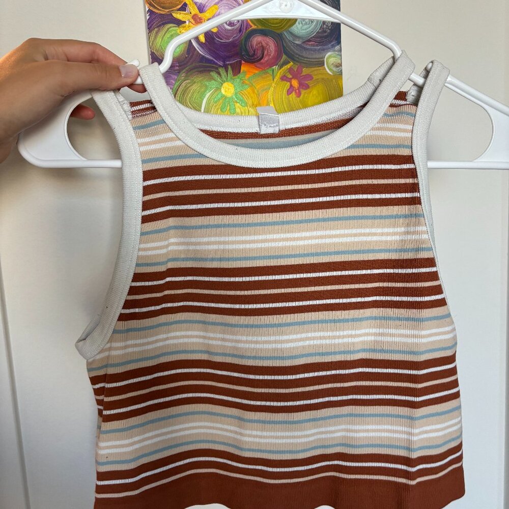 Urban Outfitters, Size Small, Brown and Blue